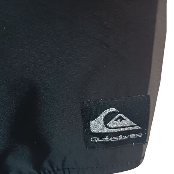 Quiksilver Young Guns Mens Swim Trunks Boardshorts Plaid Multicolor Size 34 - Picture 4 of 13